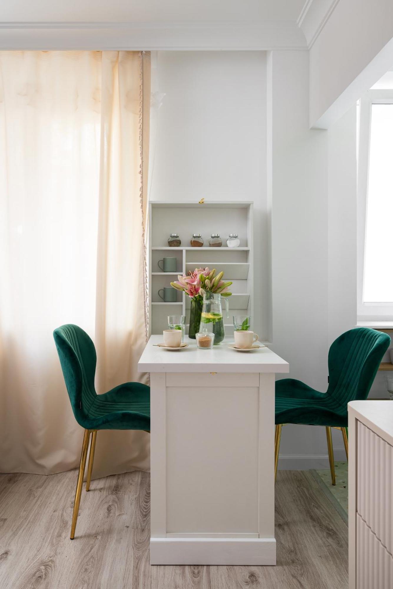Lovely Downtown Studio At Most Lively Hoza Street, Discover Warsaw On Foot Εξωτερικό φωτογραφία